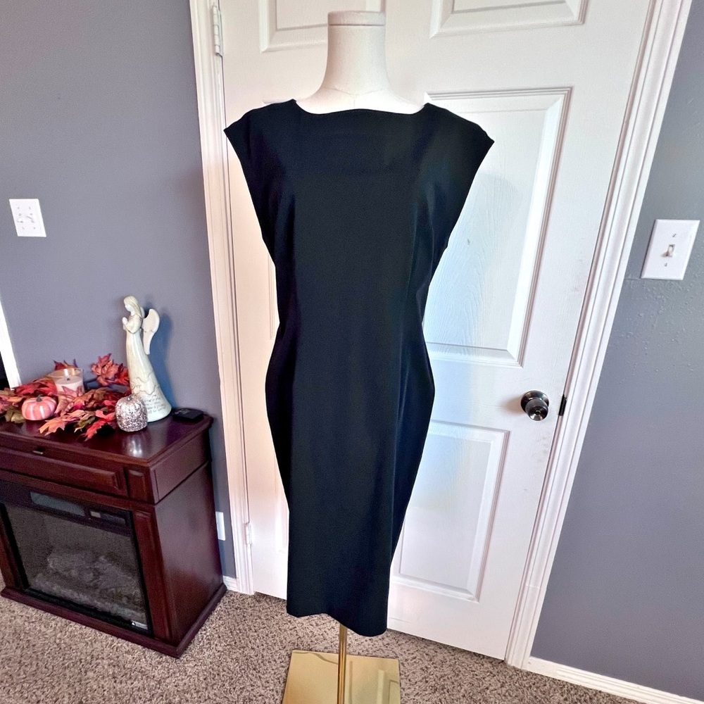 Doncaster Signature Black Scoop Neck Body Con Belted Midi Dress Women’s Size 10‎ - Picture 6 of 12
